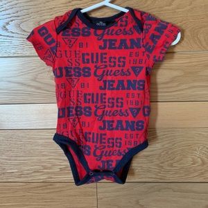 Kids clothing